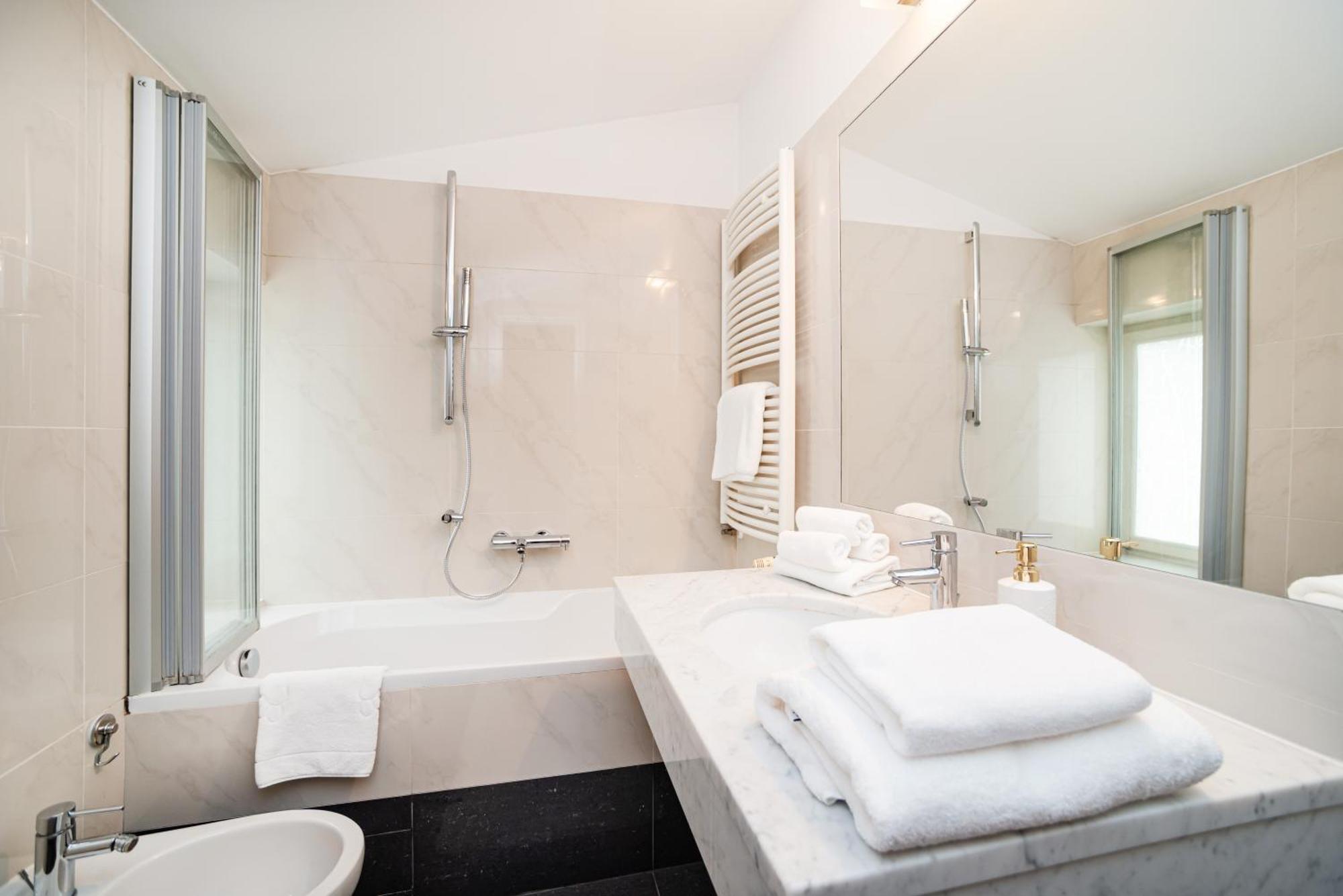 Appartamento Large And Stylish In *